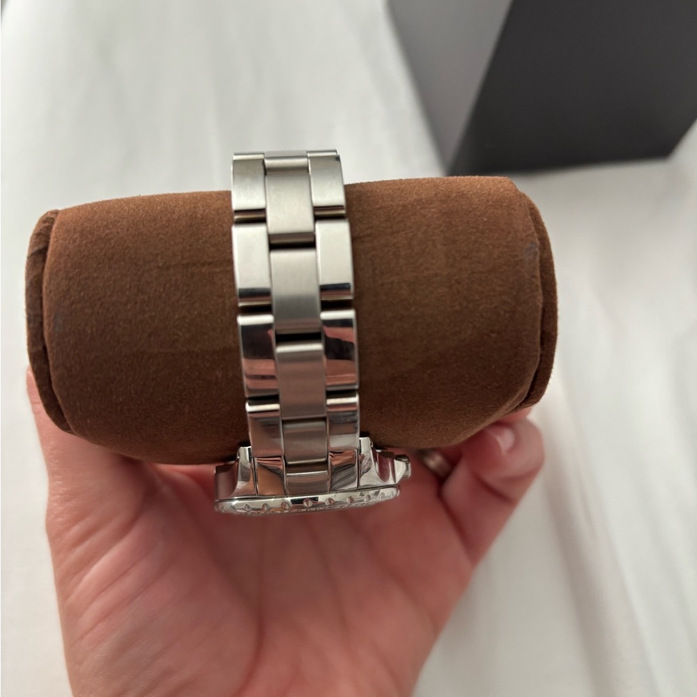 Michael Kors Silver Timepiece With Sparkling Bezel - image 7